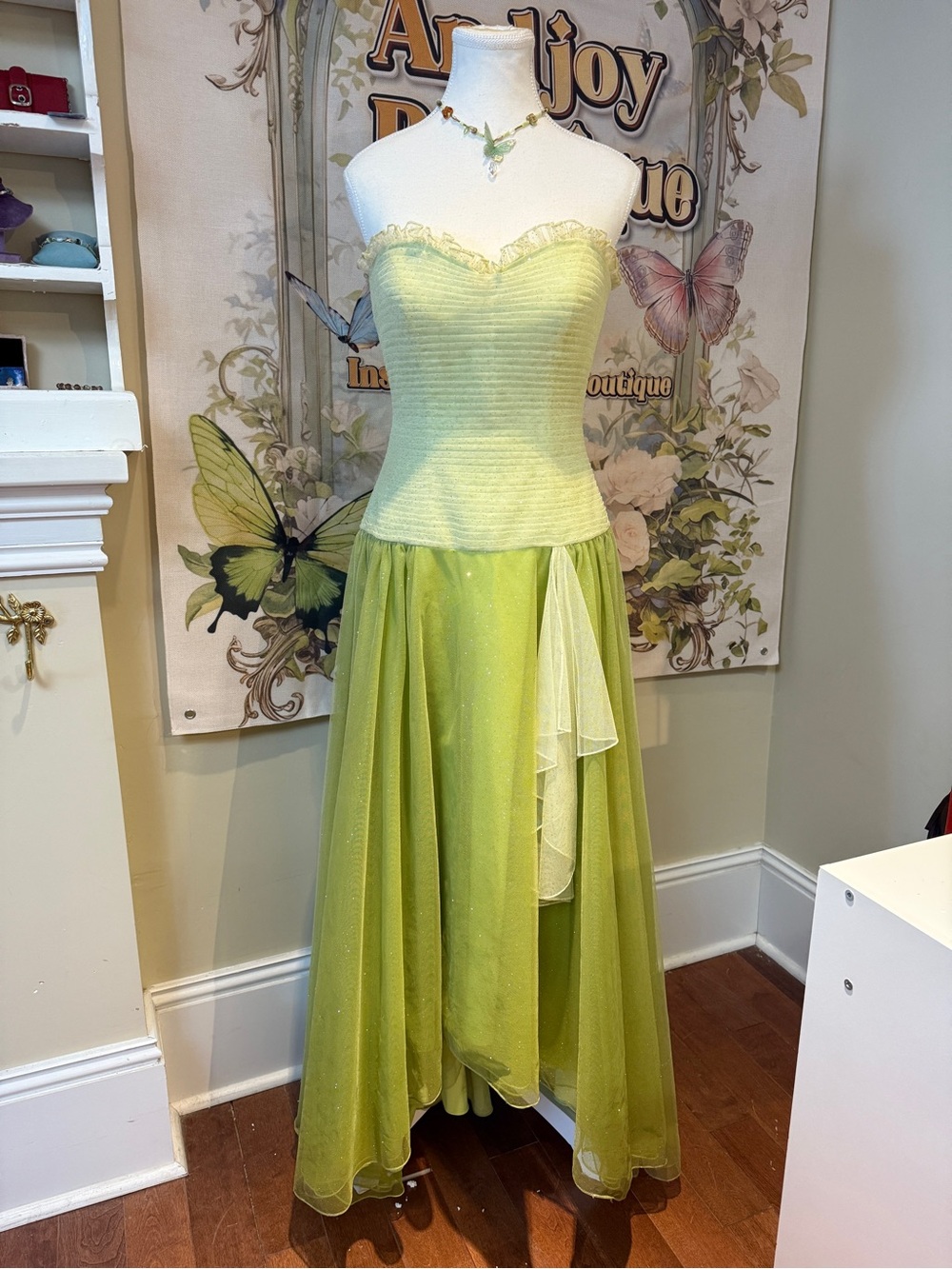 Strapless Green Evening Dress